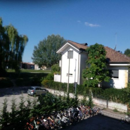 Vicino Al Prato Della Valle Intero Appartamento Parcheggio Facile Di Fronte Padova Ngoại thất bức ảnh