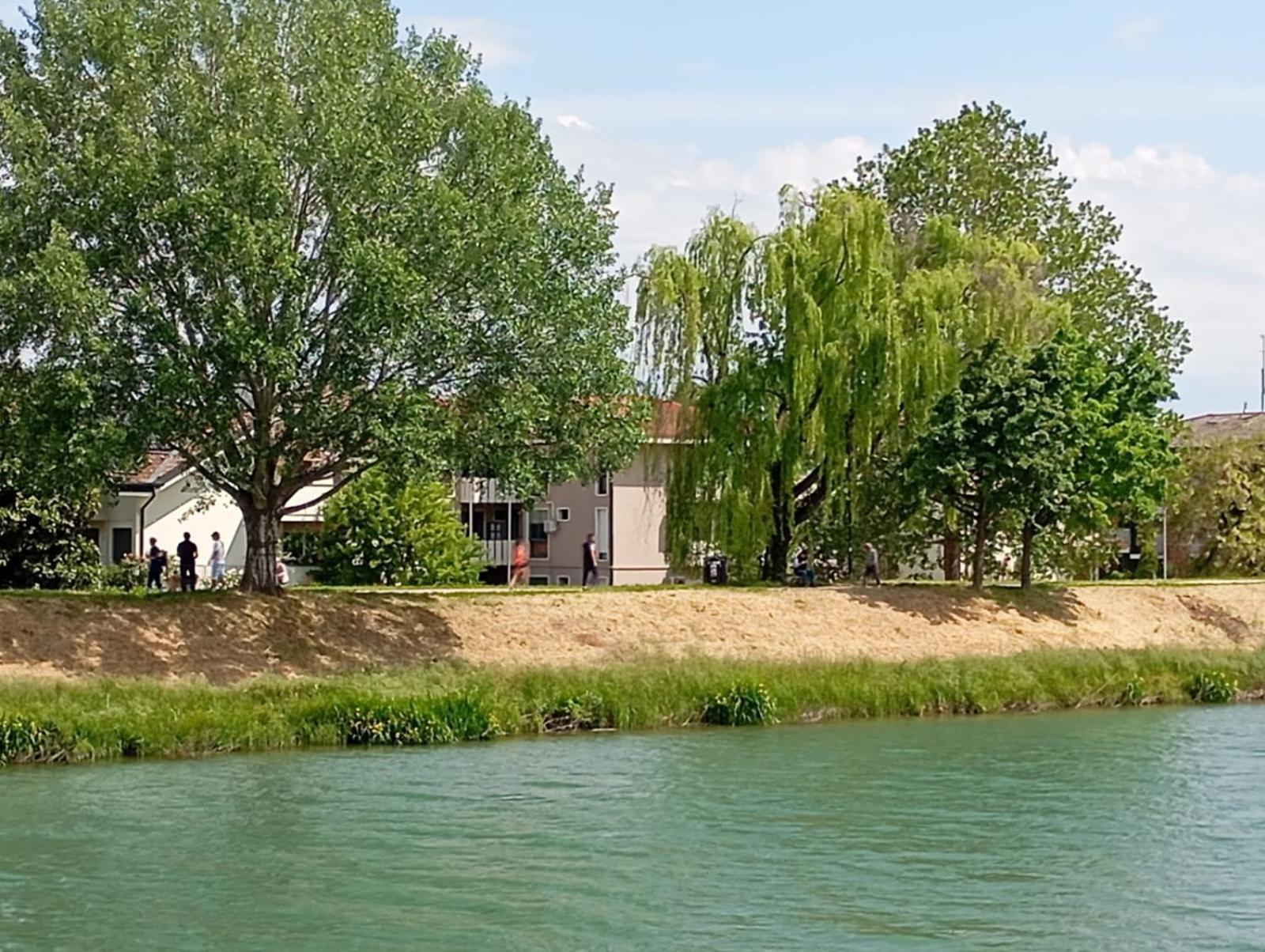 Vicino Al Prato Della Valle Intero Appartamento Parcheggio Facile Di Fronte Padova Ngoại thất bức ảnh
